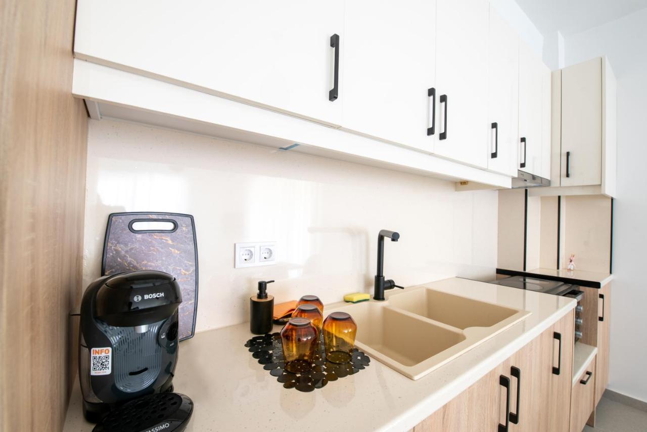 Ennea Suites-Earth Suite Flambouras ภายนอก รูปภาพ