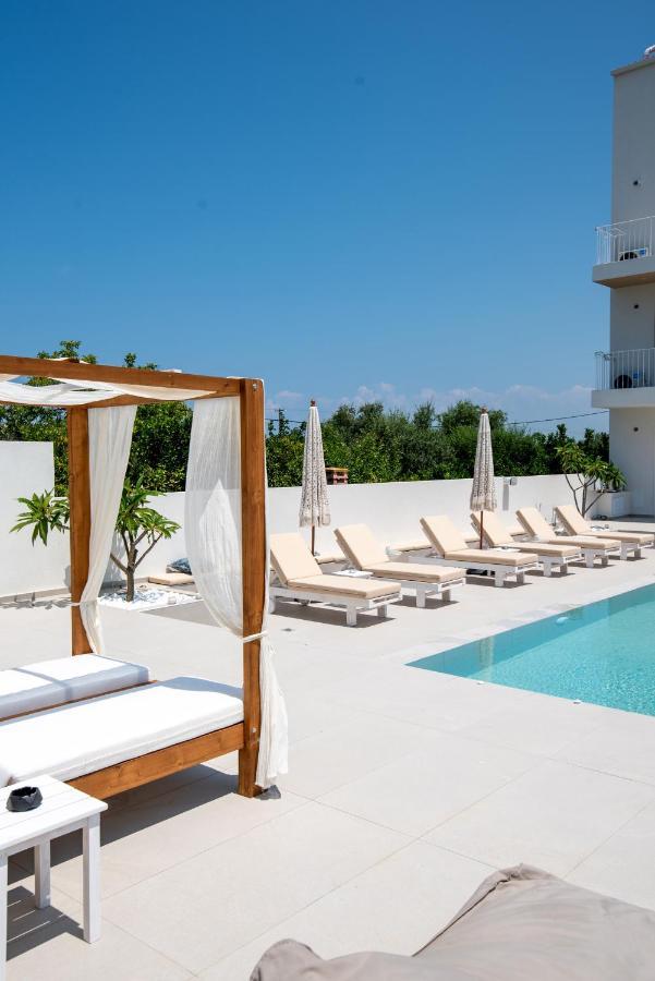 Ennea Suites-Earth Suite Flambouras ภายนอก รูปภาพ